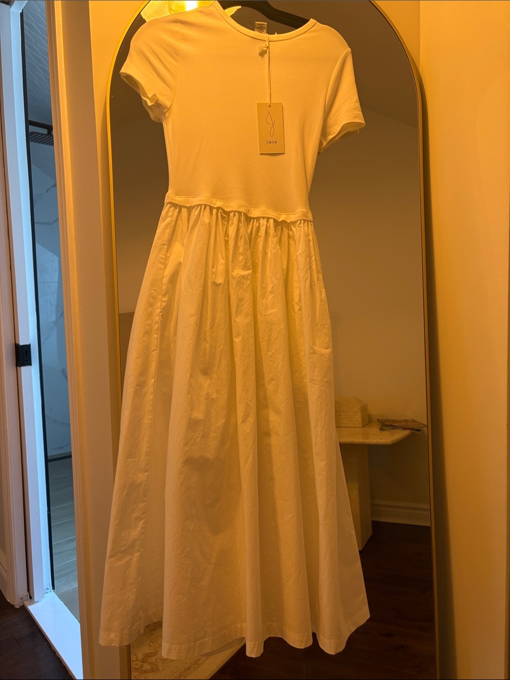 Joie White Short-Sleeve Gathered Waist Maxi Dress with pockets - Picture 7 of 7